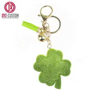 Four Leaf Clover with Rhinestone Tassel Pendant Keychain Decoration PU Zinc Alloy Keychain with Metal Plastic Crystal Material