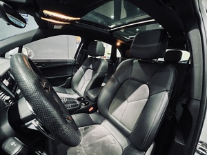 Porschee Macan 2.0T รถ<span class=keywords><strong>มือ</strong></span><span class=keywords><strong>สอง</strong></span>รถ SUV รุ่นใหม่สุดหรู - Product Image 4