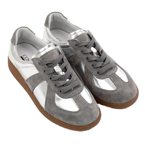 Chaussures décontractées d'été tendance pour femmes 2026 en cuir blanc avec amorti et anti-odeur - Vente en gros ODM/OEM - Product Image 1