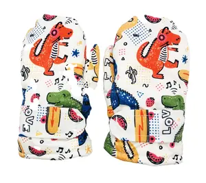 kids play cute snow mitten glove Water repellent water proof with Shu Velveteen lining printed cartoon lovely pattern mittens