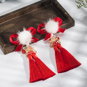 Liquidación de accesorios para faldas de estilo étnico, pinzas para el pelo Hanfu para niños, pompones de visón, adornos rojos tradicionales chinos de Año Nuevo - Product Image 5
