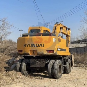 Excavatrice sur pneus Hyundai 150W-9 150-7 150 d'occasion importée de Corée, pour l'exploitation minière/la construction, avec de bonnes performances, en vente. - Product Image 4