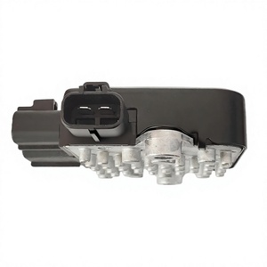 Resistencia del Módulo de Enfriamiento del Ventilador Eléctrico Mitsubishi 135124 1C232-19700 para Reemplazo en Automóviles - Product Image 4