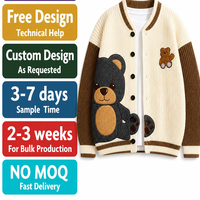 Unisex Knopfleisten-Strickjacke, Niedliche Bären-Patchwork-Strickjacke, OEM/ODM Individuelles Logo & Großhandel Unterstützt