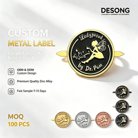 Étiquette métallique personnalisée en or gaufré, plaque avec logo personnalisé pour accessoires vestimentaires, vêtements, sacs, catégorie de produits : étiquettes pour vêtements