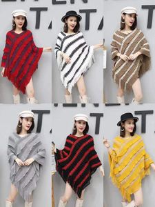 2021 nouvelle mode 100% <span class=keywords><strong>acrylique</strong></span> femmes <span class=keywords><strong>poncho</strong></span> châle cape hiver tricoté Ponchos pour femmes accessoires écharpe - Product Image 5