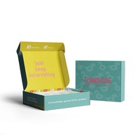 Niedrige Mindestbestellmenge Wellpappe Recycelbare Logo-Geschenkverpackung Rosa Schuhkartons Kleidungsboxen Papier-Versandtaschen für Kleinunternehmen
