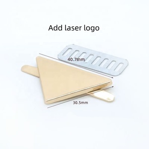 Etiqueta Personalizada de Seguridad Profesional Qiannuo para Bolsas, Etiqueta Metálica Triangular de Aleación de Zinc, Accesorios - Product Image 2