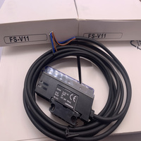Amplificateur numérique à capteur à fibre optique neuf en stock FS-V11 FS-V11P – Vendeur d'or fiable – Garantie d'un an