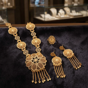 Conjunto de joyería de lujo chapada en oro Collares de formación larga con latón tradicional Lleno de oro de moda para bodas y fiestas - Product Image 2