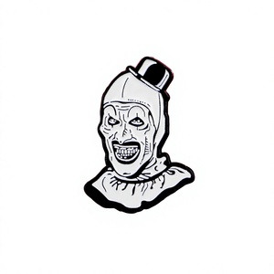 Nuovo Prodotto: Distintivi in Metallo Placcato Argento, Simpatici Spille Anime in Smalto Duro, Distintivo da Bavero Personalizzato con Logo, Taglia L, Moderno - Product Image 4