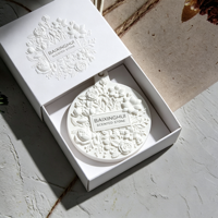 Diffuseur d'Arômes en Céramique Blanche Suspendu, Freshener d'Air pour Maison et Bureau, Huile Essentielle de Lavande, Plâtre Solide pour Armoire