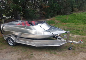 Barca <span class=keywords><strong>da</strong></span> <span class=keywords><strong>Lavoro</strong></span> in Alluminio per Pesca e Attività Ricreative all'Aperto, Imbarcazione Sportiva per Laghi e Fiumi con Motore Fuoribordo, <span class=keywords><strong>Costruzione</strong></span> Saldata - Product Image 2