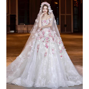 2025 robe de mariée faite à la main de style forêt pour femmes robe de fiançailles sans bretelles avec train chapelle classique et <span class=keywords><strong>voile</strong></span> - Product Image 4