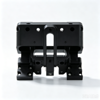 Support de fixation mécanique en forme de U en alliage d'aluminium anodisé noir usiné CNC de haute précision sur mesure OEM
