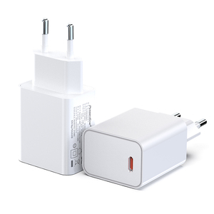 อะแดปเตอร์อัจฉริยะ PD <span class=keywords><strong>20W</strong></span> คุณภาพสูงสำหรับ iPhone Mobile OVP 5V/3A GAN สายชาร์จในรถยนต์เร็วมาก15W OTP - Product Image 2