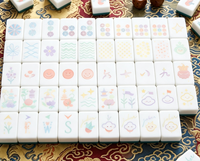 Set Mahjong Amerika Motif Merak Artisan 166 Ubin Mahjong Melamin Dua Warna Klasik Permainan Papan Barat untuk Keluarga