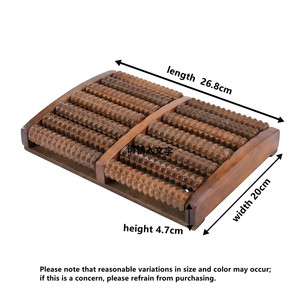 Masajeador de pies de madera con 8 filas de rodillos de agujas para relajación muscular y meridianos - Product Image 4