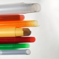 Film en rouleau rigide brillant en PVC transparent de qualité alimentaire pour emballage pharmaceutique sous blister