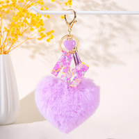 Nouveau porte-clés en alliage de résine en forme de cœur violet avec sequins et pompon, réutilisable, accessoire de mode pour sac à dos femme