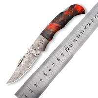 Couteau pliant de poche de chasse en acier damas haut de gamme avec manche en bois