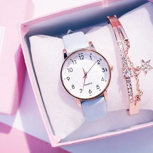 <span class=keywords><strong>Orologio</strong></span> da polso classico da donna in pelle al quarzo <span class=keywords><strong>orologio</strong></span> di lusso vendita calda moda donna <span class=keywords><strong>orologio</strong></span> minimo - Product Image 2