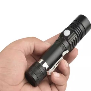 Nuova Torcia in Lega di Alluminio Ricaricabile USB T6, Zoom Regolabile, Lunga Portata, Alta Luminosità, IPX4, Luce LED Portatile per Illuminazione <span class=keywords><strong>Decorativa</strong></span> - Product Image 3