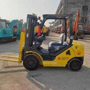 Pequeño equipo mecánico multifuncional usado carretilla elevadora Komatsu de alta calidad - Product Image 2