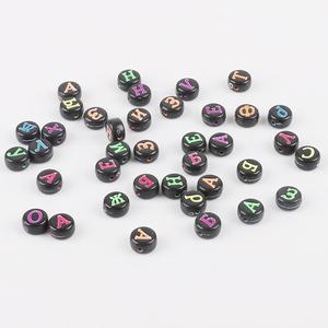 Perles en plastique blanches de 4x7 mm, alphabet A-Z, perles numérotées, perles lettres pour la fabrication de bijoux d'amitié, fabrication de bijoux, jouets - Product Image 3