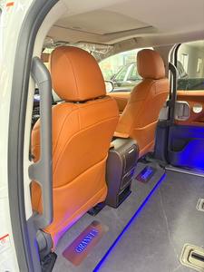 Accessoires intérieurs de voiture Housses de siège de voiture en cuir Anti-rayures Durables Ensemble complet de housses de siège de voiture pour Toyota Sienna Alpha - Product Image 2