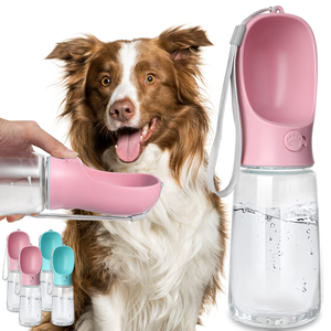 ขวดน้ำพกพาสำหรับสัตว์เลี้ยงแบบขายส่งพร้อมโลโก้สั่งทำได้ - Product Image 1
