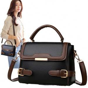 Bolsos de hombro vintage para mujer, modernos y atractivos, de piel sintética tipo hobo con diseño plisado de color liso. - Product Image 4