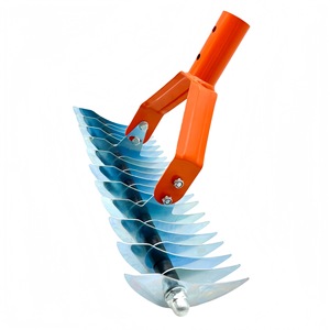 Râteau à <span class=keywords><strong>dents</strong></span> multifonctionnel pour travaux de jardinage, outil manuel de qualité industrielle pour l'élimination des mauvaises herbes et l'entretien des sols et des pelouses - Product Image 2
