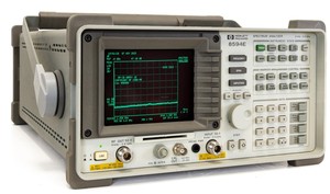 Analizador Sintetizador Plc 8594e 2.9 Ghz con Seguimiento N. 002 para Producto con Garantía - Product Image 2