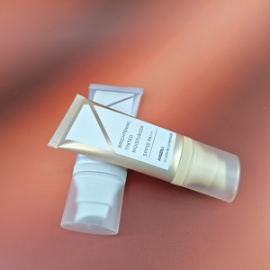 หลอดพลาสติกทรงรีพิมพ์ลายตามสั่งสำหรับครีมกันแดดแบบกดพร้อมฝาใส - Product Image 3