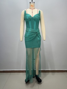 Robe <span class=keywords><strong>de</strong></span> soirée formelle pour <span class=keywords><strong>femme</strong></span> A11236, vert émeraude, à sequins, à bretelles, avec un devant torsadé, une fente haute, une jupe en maille, moulante, pour Noël - Product Image 2