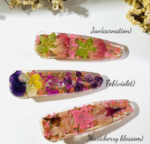 Echte Geburtsblumen-Haarspange aus Harz, Florale Fairycore-Haarnadel, Handgefertigte Trockenblumen-Haarklammern, Natürliche Harz-Haarspange, Geschenk für Sie - Product Image 2
