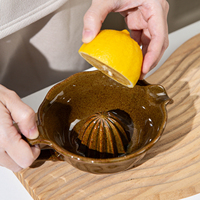 Creatieve handmatige sapcentrifuge OEM ovenverf keramische sapbeker pulpvermaler handig keukengereedschap voor sinaasappel- en citroensap