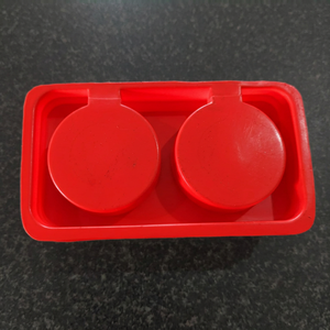 Plateaux d'emballage ronds en PVC écologique blanc avec poignée Flexiloop pour usage industriel et stockage - Product Image 3