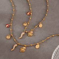 Gothique Punk Couronne Coeur Piment Pendentif Collier DIY Ajustable Noir Bijoux en Acier Inoxydable