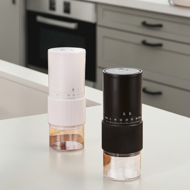 1000mah Rechargeable Portable Electric Coffee Grinder Modern Design Home Use Bean Grinder High-precision Ceramic Grinding Core