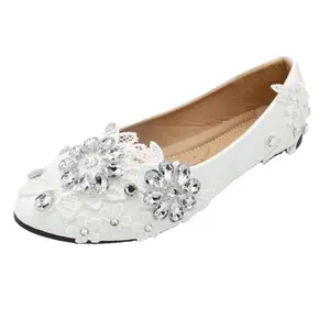 Kristall Frauen Wohnungen Schuhe Handgemachte Hochzeits schuhe Perle Strass Perlen Fußkettchen Schnürung Weiß Brautjungfer Königin Schuhe