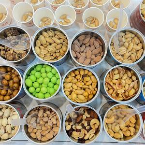 Fabrikpreis Geröstete & Würzige Erdnüsse Gesalzene Erdnüsse Jumbo-Erdnüsse Würzige Erdnüsse Konservierte Erdnüsse Würzige Trocken Geröstete Erdnüsse - Product Image 1