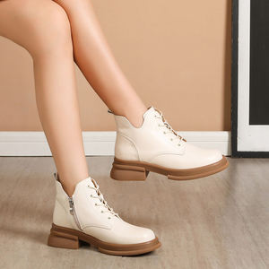 Botines de Invierno de Lujo para Mujer, Botas de Cuero Blanco de Corte Bajo con Suela Suave, Parte Superior de Cuero Vacuno y Forro de Piel - Product Image 4