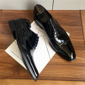 รองเท้าหนังแท้แบบสามชิ้นสั่งทำพิเศษ ดีไซน์ใหม่ สำหรับผู้ชาย สไตล์อังกฤษ แบบโบรก  คุณภาพสูง - Product Image 1