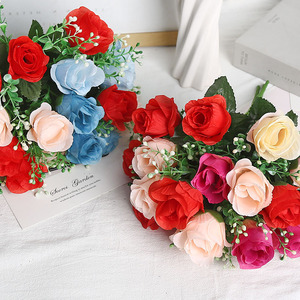 Fiori Artificiali in Seta, Rose Profumate alla Pesca Colorate, Bouquet di Fiori Finti di Alta Qualità, Aspetto Premium - Vendita all'Ingrosso dalla Fabbrica, Pronti all'Uso - Product Image 1