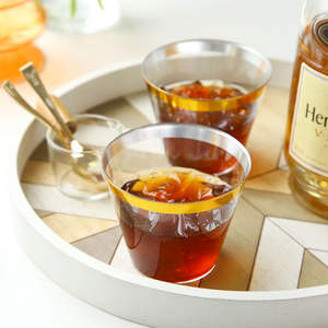 Özelleştirilebilir baskı düğün Catering etkinlikleri şarap içecek Drinkware tek kullanımlık parti bardakları 9oz altın çerçeveli şeffaf plastik bardaklar - Product Image 5