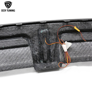 Diffuseur de pare-chocs arrière en fibre de carbone <span class=keywords><strong>s</strong></span>èche MODEL <span class=keywords><strong>S</strong></span> <span class=keywords><strong>W</strong></span>/h LED pour Tesla Model <span class=keywords><strong>S</strong></span> Kit de carrosserie extérieur en carbone véritable Protecteur de pare-chocs Remplacer - Product Image 5