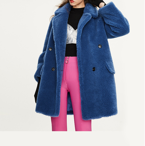 <span class=keywords><strong>Manteau</strong></span> en fausse fourrure <span class=keywords><strong>bleu</strong></span> élégant à poils longs pour femmes Streetwear automne hiver <span class=keywords><strong>manteau</strong></span> en <span class=keywords><strong>peluche</strong></span> chaud pour femmes veste - Product Image 3