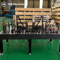 Table de soudage 3D haute précision anti-usure, plateforme de soudage flexible personnalisable D16 D28 pour travaux de soudage métallique en atelier